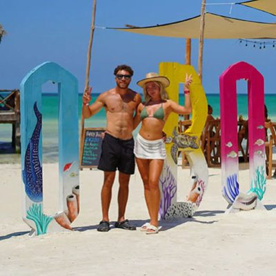 Letras da famosa praia de Holbox